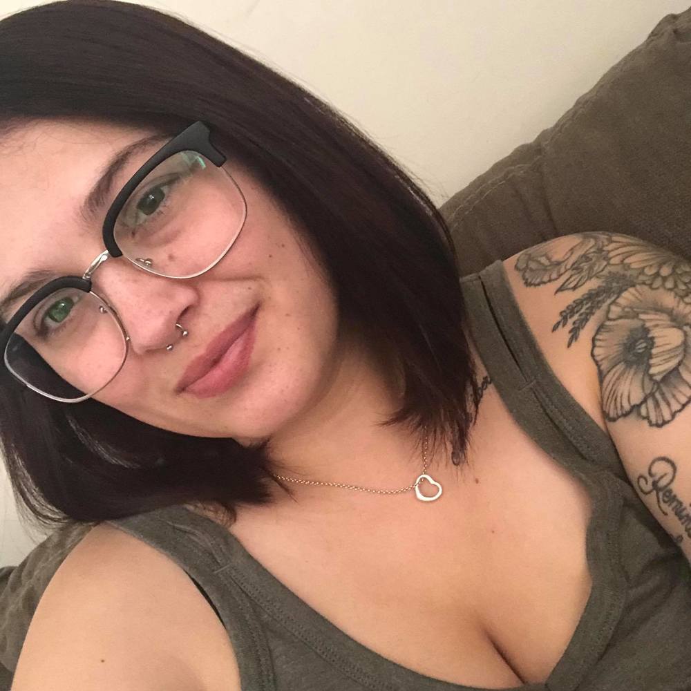 Meet your Posher, Terri-lynn